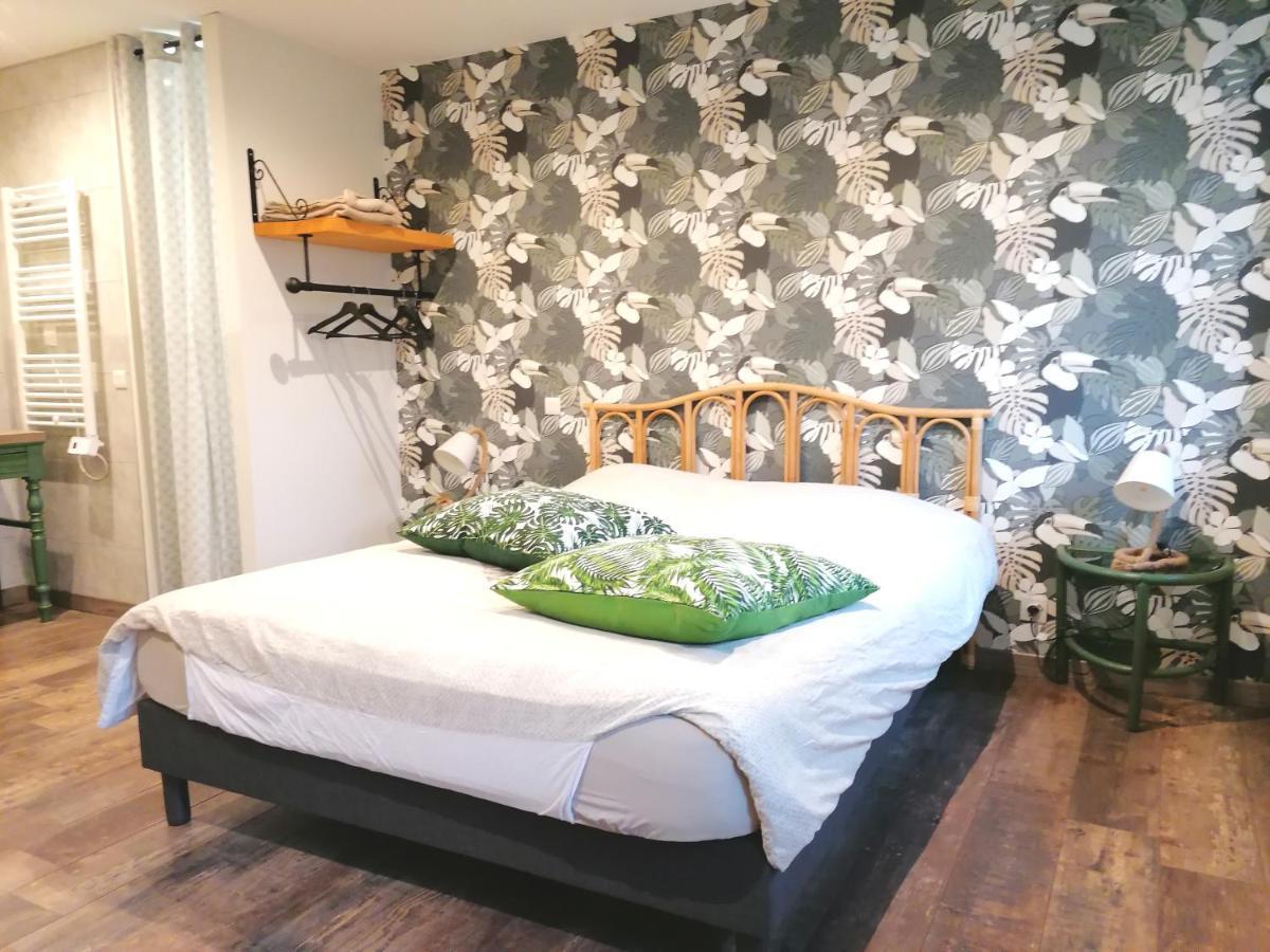 La Resiniere Bed & Breakfast Salles  Luaran gambar