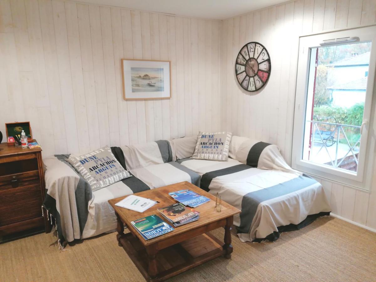 La Resiniere Bed & Breakfast Salles  Luaran gambar